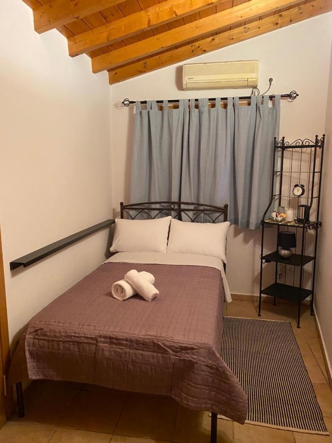 Pegasus House Hotel Corinth Ngoại thất bức ảnh