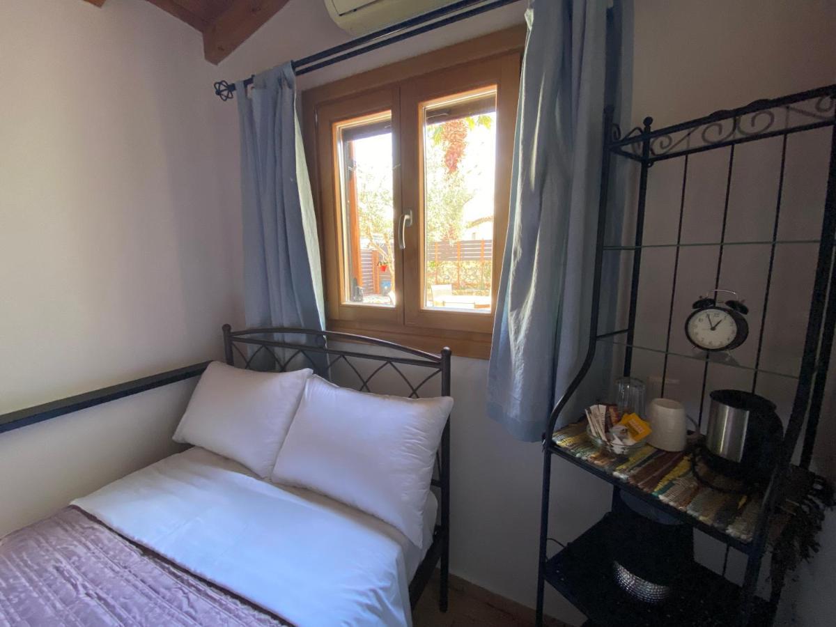 Pegasus House Hotel Corinth Ngoại thất bức ảnh