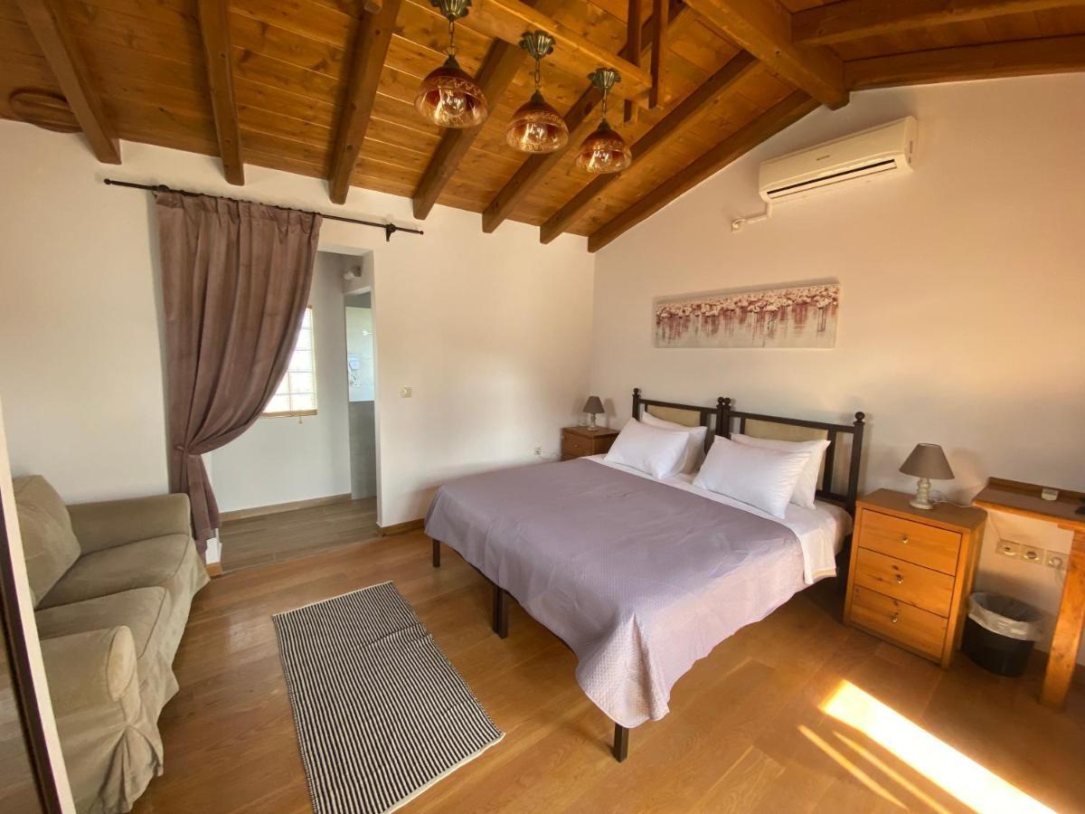 Pegasus House Hotel Corinth Ngoại thất bức ảnh