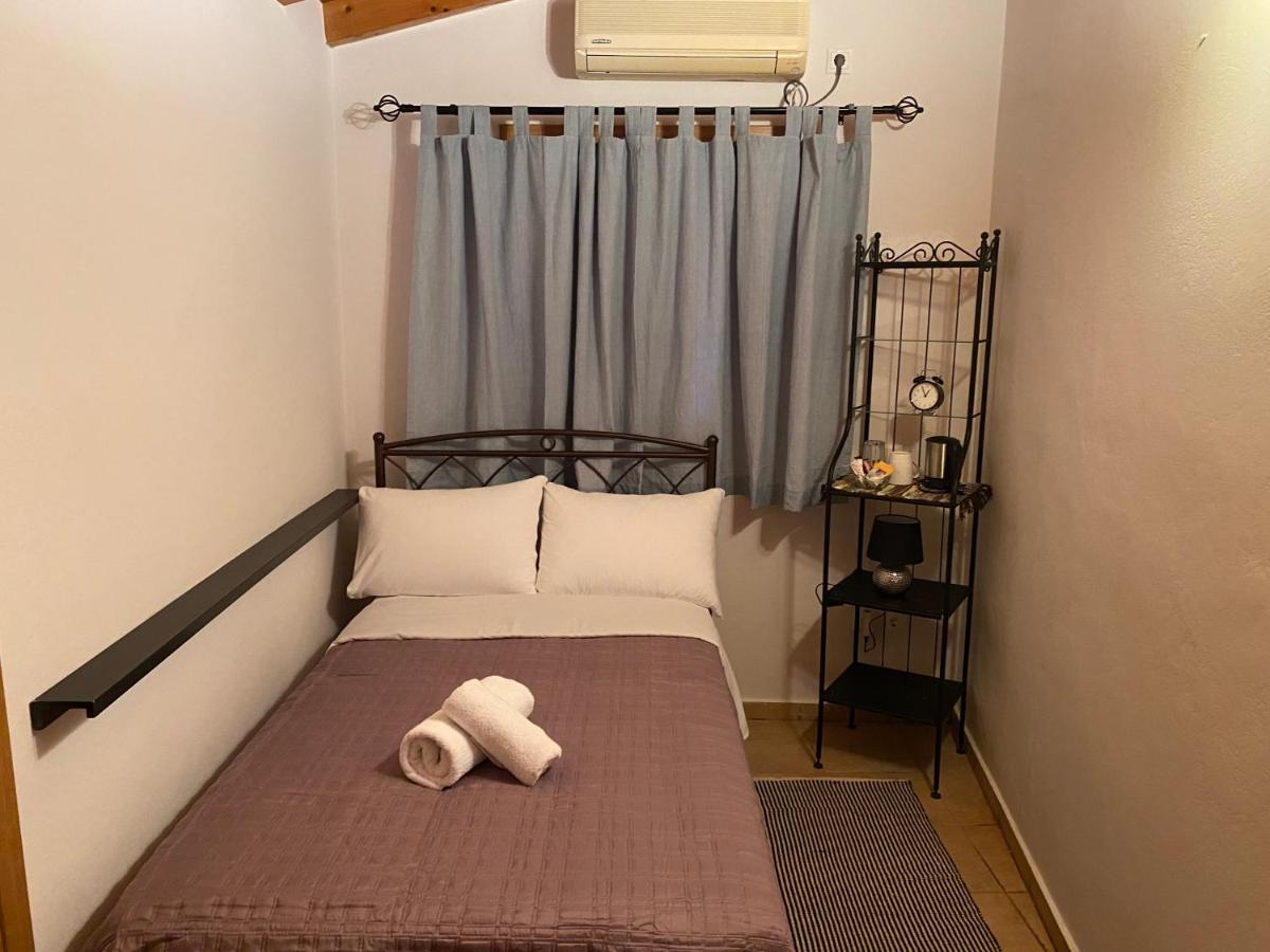 Pegasus House Hotel Corinth Ngoại thất bức ảnh